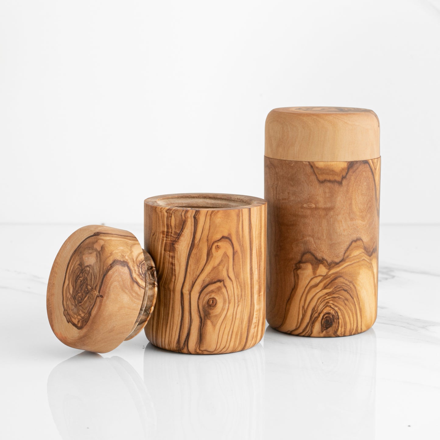 Sermano — Threaded Spice Box